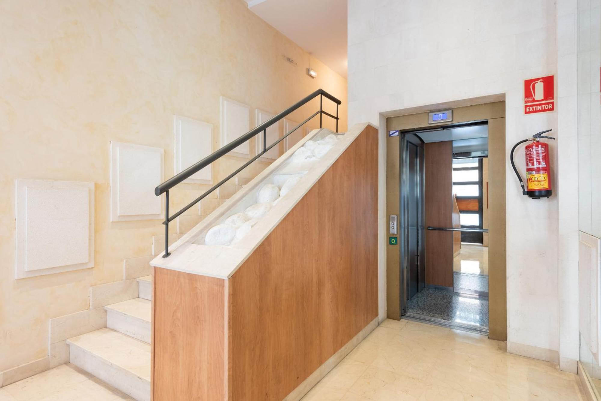 El Atico De La Montana Apartment Malaga Exterior photo